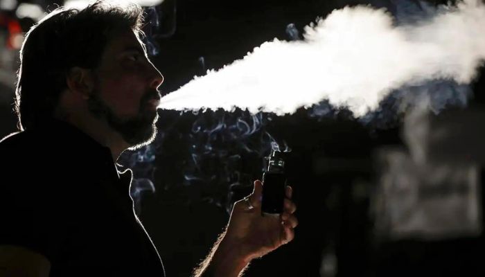 Fiocruz alerta Senado sobre riscos de liberar cigarros eletrônicos